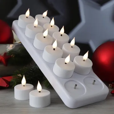 Produktbild von LED Teelichter - 12 wiederaufladbare LED Teelichter mit Ladestation - D: 4cm - flackernd - weiß