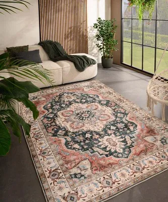 Image de Tapis d'extérieur Unyqoos® Valenca Fino – Motifs vintage vert/rouge, 120x160 cm, structure 3D pour un amorti optimal, lavable, pour intérieur et extérieur