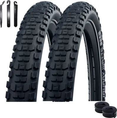 Produktbild von 2 x Schwalbe Johnny Watts Performance DD GreenGuard 29" Schwarz mit Reflex 60-622 (29 x 2,35) + 2 x Schwalbe Schläuche SV19 inkl. Reifenheber