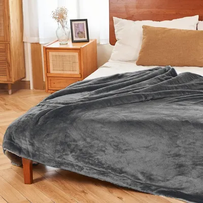 Immagine prodotto di Coperta in pile Sherpa, 150 x 200 cm, grigio scuro, morbida e calda