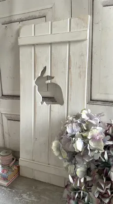 Produktbild von Sehr süßer Landhaus Fensterladen Hase, Kanninchen, Shabby weiß, Handgefertigt