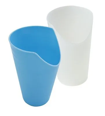 Produktbild von Trinkbecher mit Nasenausschnitt>>>>Farbe: weiß/transparent