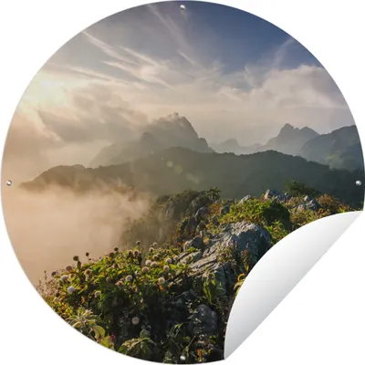 Produktbild von MuchoWow® Gartenposter Outdoor-Poster Rund Berg im Nebel Ø 150 cm Gartendeko Rundes Poster draußen
