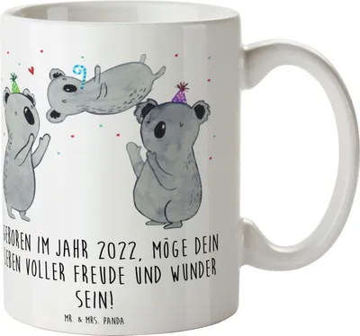 Produktbild von Mr. & Mrs. Panda Tasse 2022 Geburtstag - Weiß - Geschenk, Geburtstagsfreude, Glückwunsch, liebevolle Wünsche, Geschenktasse, Becher, Pott, Kaffeetasse, Happy Birthday