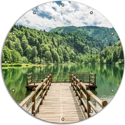 Produktbild von Wallario rundes Outdoor-Poster für Garten oder Balkon, Motiv Steg am See in den Bergen, 90 cm Durchmesser