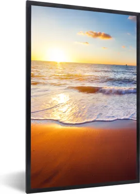 Produktbild von MuchoWow® Gerahmtes Poster Strand - Meer - Sonne - Horizont 40x60 cm - Poster mit Schwarzem Bilderrahmen Wandposter Rahmen Foto Bilder - Papierdruck - Wandbilder
