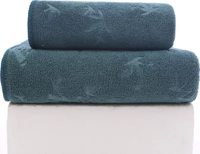 Produktbild von FEBE Ręczniki Ręcznik kąpielowy 70x140 + 50x100 cm Ciemnozielony zestaw ręczników Ręcznik kąpielowy frotte z bambusowym wzorem Ręcznik z mikrofibry