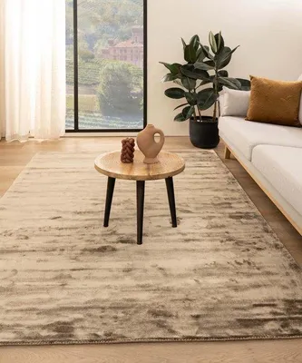 Immagine prodotto di Tappeto in viscosa Unyqoos® Pearl, tessuto a mano – texture setosa e lucente, color marrone, 300x400 cm, 3500 g/m²