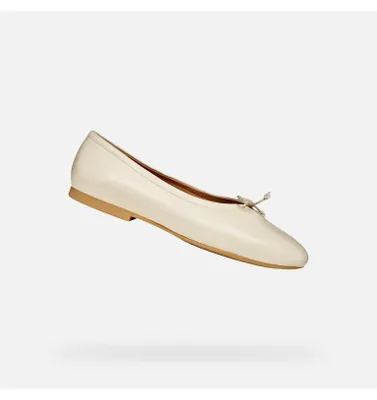 Immagine prodotto di Geox, ballerine da donna color crema, modello New Palmaria, taglia 40