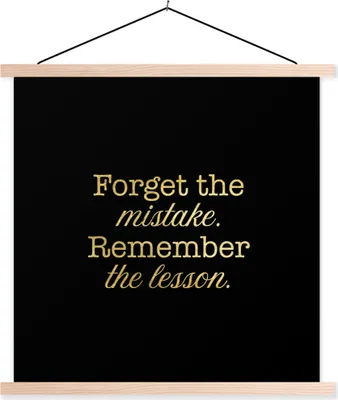 Produktbild von MuchoWow® Textilposter Zitat - Leben - Gold - Schwarz 120x120 cm mit holzfarbenen Rahmen - Textil-Poster