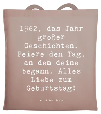 Produktbild von Mr. & Mrs. Panda Schultasche Spruch 1962 Geburtstag - Braun Pastell - Geschenk, Happy Birthday, Geburtstagsgeschenk, Tote Bag, Alter, Jahrgang, Jahr großer Geschichten