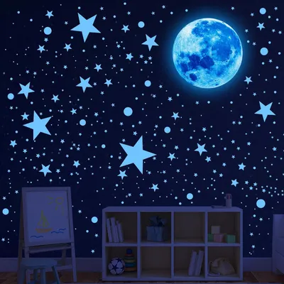 Immagine prodotto di Set di adesivi luminosi a forma di stelle e lune, 512 pezzi, autoadesivi, ideali per la decorazione di camerette per bambini