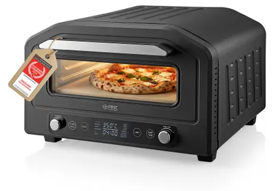 Immagine prodotto di TZS Forno per pizza austriaco, modello First, 18 litri - 400°C - 6 programmi per pizza e 8 funzioni. Dotato di pulsanti a sensore e manopole rotative, potenza di riscaldamento di 1700 W, colore nero. Include pietra refrattaria, pala per pizza e cestello per friggere