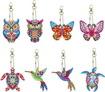 Image de Lot de porte-clés en strass - 8 pièces - Motifs d'animaux - Œuvres d'art créatives - Double face - Peinture en strass - Nid d'oiseaux - Tortue - Papillon - Accessoires inclus