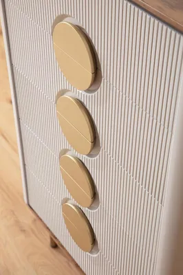 Produktbild von Zeitlos Kommode Funktional Sideboard 5 Schublade Schlafzimmer Möbel
