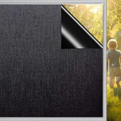 Produktbild von Famanu Fensterfolie - Sichtschutzfolie für Verdunkelung, Selbstklebend, 100% Lichtblockierung, 44,30 x 200 cm