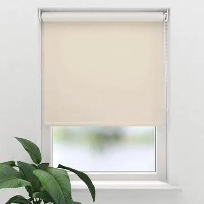 Obrázek produktu pro Zatemňovací roleta SOLUNA V3 krémová 100x190 cm, včetně držáků na rám okna
