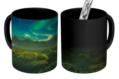 Obrázok produktu pre MuchoWow® Magický pohár Polárna žiara - auto - Island 350 ml Pohár na zmenu farby Darček Nápad na darček - Foto hrnček