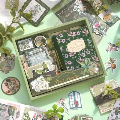 Produktbild von Bullet Journal Set – 180-teiliges Scrapbook Set – DIY Geschenk – Notizbuch, Sticker, Schablonen, Washi Tape – für Teenager Mädchen – Grün