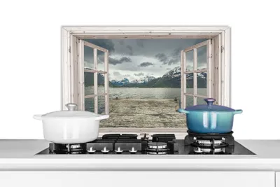 Obrázok produktu pre MuchoWow® Splashback Kuchyňa - Kuchynský backsplash - Ochrana steny pre sporák a drez Priehľad - mólo - hora 60x40cm Alu-Dibond (alternatíva k