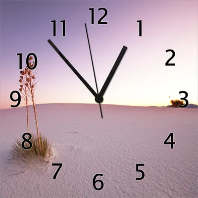 Produktbild von Wallario Design Wanduhr Kleine Oase in der Wüste aus Echtglas, Größe 30 x 30 cm
