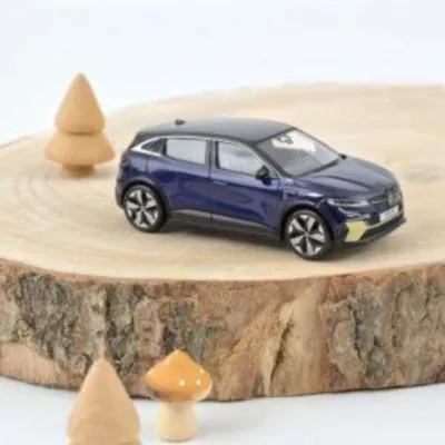 Immagine prodotto di Norev 517922 Renault Megane E-Tech 100% Electric 2022 blu scuro e nero 1:43
