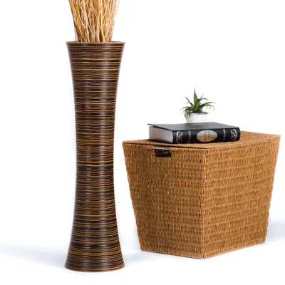 Produktbild von Leewadee Hohe Bodenvase 65 cm aus Mangoholz in braun