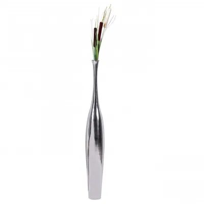 Produktbild von Deko Vase groß BOTTLE L Aluminium modern mit 1 Öffnung in Silber, Hohe Alu Blumenvase handgefertigt, Große Dekovase für Blumen