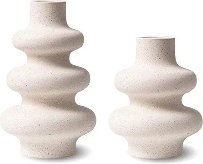 Productafbeelding van Keramische vaasenset - 2 stuks - Spiraalvorm - Beige - Geschikt voor zowel droogbloemen als verse bloemen