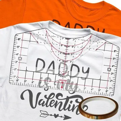 Productafbeelding van T-shirt met liniaalmarkeringen voor vinylbewerking - meetinstrument