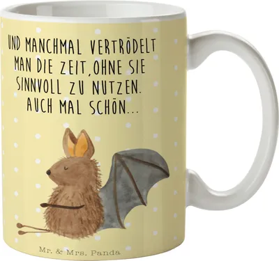 Produktbild von Mr. & Mrs. Panda Tasse Fledermaus Sitzen - Gelb Pastell - Geschenk, für büro, kaffeetasse bedruckt, Fledermäuse, Motivation, Kaffeebecher, Lustige Sprüche, Entspannen