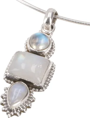 Produktbild von Boho Silberanhänger, Indischer Kettenanhänger aus Silber - Mondstein, Silber-Farben, SterlingSilber, 3,5*1,3 cm, Anhänger & Amulette aus Silber