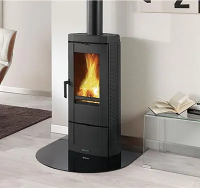 Produktbild von La Nordica CANDY 4.0 Schwarzer Gusseisen-Holzofen 6,2 kW freistehend 177 m³