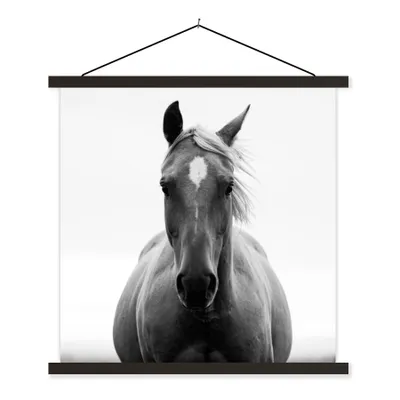 Produktbild von MuchoWow® Textilposter Pferd - Schwarz - Weiß - Porträt 90x90 cm mit schwarzem Rahmen - Magnetisches