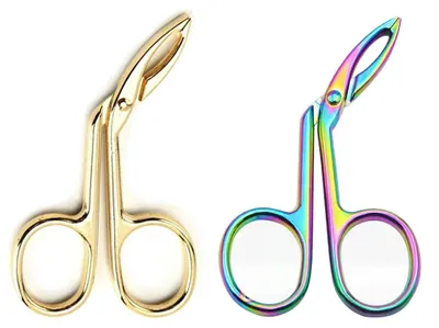 Produktbild von 2 Stück Augenbrauenpinzette in Scherenform aus hochwertigem rostfreiem Edelstahl – kompakt, langlebig und präzise. Die ergonomisch geformten Scherengriffe ermöglichen eine sichere, kontrollierte Haarentfernung an Augenbrauen, Gesicht und empfindlicher Haut. Ideal für feine Haare, eingewachsene Härchen und Mitesser. Leicht zu reinigen, hygienisch und platzsparend – passt problemlos in jede Kosmetiktasche oder Reisetasche. Ein praktisches Doppelpack für zu Hause, unterwegs oder als Backup.