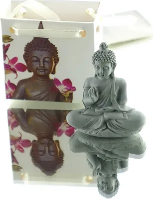 Produktbild von Buddha Figur sitzend 5cm Keramik grau in Mini Geschenktüte