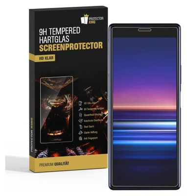 A product box for a screen protector and a smartphone with a screen protector applied.