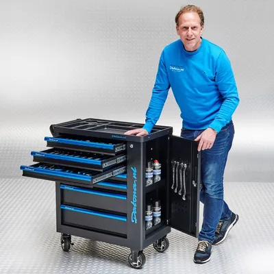 Produktbild von Werkzeugwagen “Black- Line” mit 7 Schubladen und Schrank