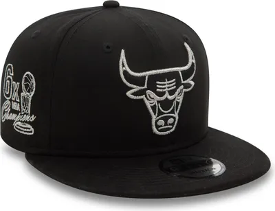 Produktbild von New Era Metallic Outli9fifty Chicago Bulls Kappe Schwarz S-M Mann Schwarz S-M