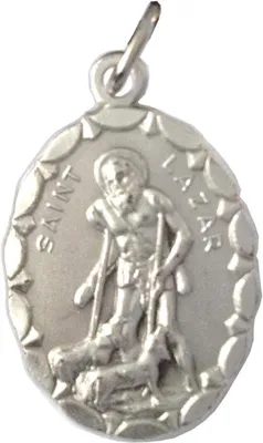 Imagen del producto de Medalla ovalada, de plata, con motivos de protección y seguridad, fabricada al 100% en Italia, joya de carácter espiritual