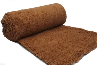 Image de Minky Sherpa peau synthétique agneau caramel 50 x 160 cm