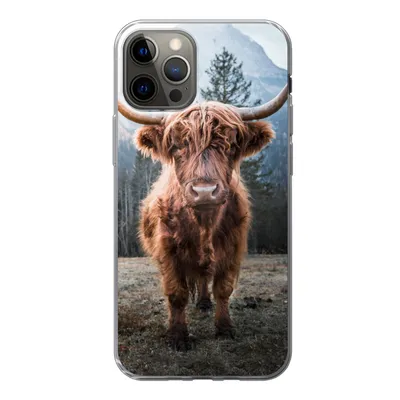 Produktbild von MuchoWow® Handyhülle Schutzhülle Hülle für iPhone 13 Pro Schottischer Highlander - Berg - Tier Silikon Softcase Handy Hülle - Handy-Tasche