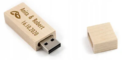 Obrázek produktu pro MemoRabbit Dřevěný USB flash disk Javor 8GB s gravírováním