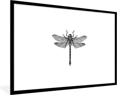 Produktbild von MuchoWow® Gerahmtes Poster Libelle - Insekten - Retro - Schwarz und weiß 90x60 cm - Poster mit Schwarzem Bilderrahmen Wandposter Rahmen Foto Bilder - Wanddekoration - Fotos