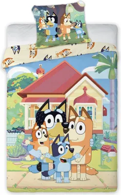 Produktbild von Bluey Family Home Kinderbettwäsche Kindergarten 100x135