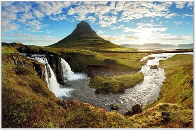 Produktbild von Wallario Wandbild Island Panorama Fluss  Berge und blauer Himmel, Größe: 61 x 91,50 cm, Poster mit weißem Aluminiumrahmen