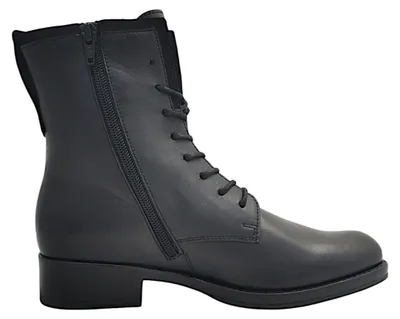 Imagen del producto de Botas de cordones negras de la marca Gabor, ideales para uso casual