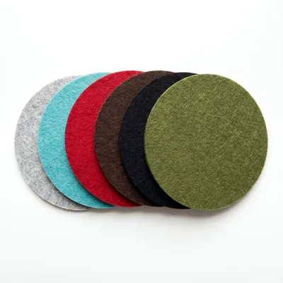 Filzuntersetzer rund 10 cm, 36 Stück, 6 Farben