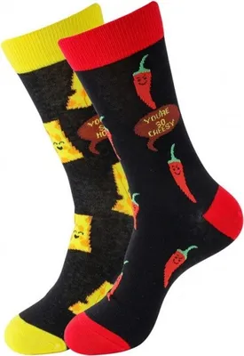 Produktbild von Musthaves - Socks  lustige, bunte Uni Socken  - Einheitsgröße Gr. 38 -45 - Käse & Peperoni