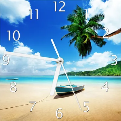Produktbild von Wallario Design Wanduhr Urlaub am Palmenstrand unter Palmen mit Fischerboot aus Echtglas, Größe 20 x 20 cm